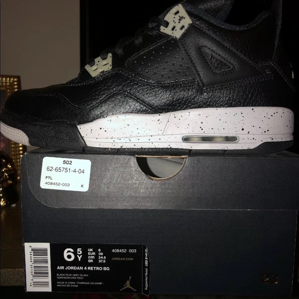 Retro Jordan 4 (Oreo)